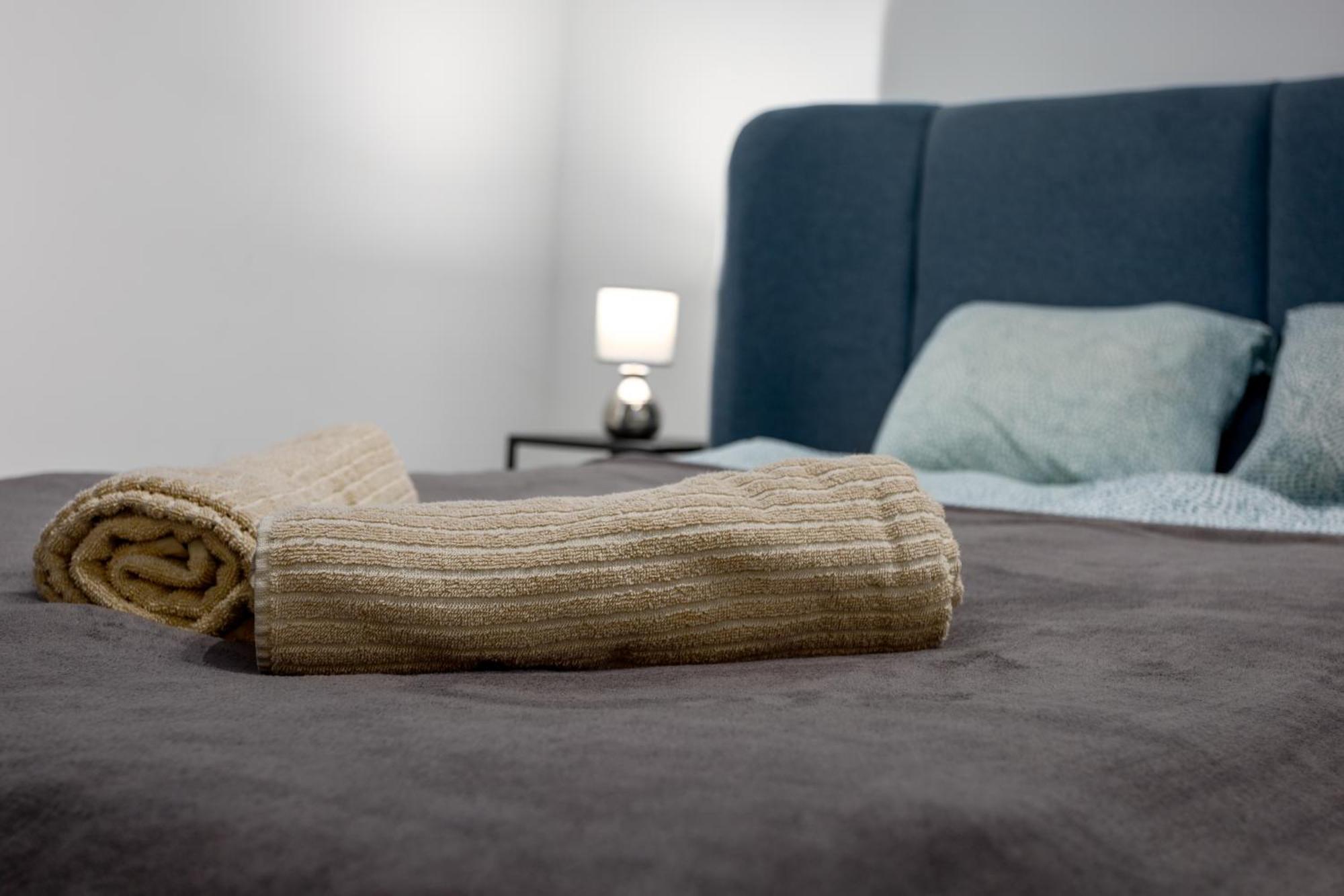 Brandnewtranquil With Free Parking Appartement